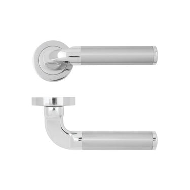 Brita Premium Handle, Lever on Round Rose in Polished Chrome